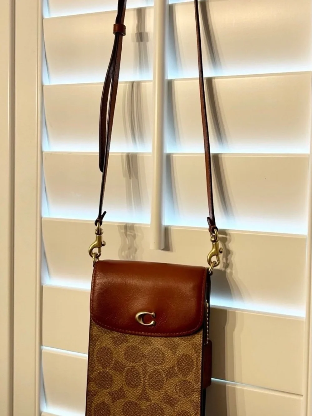 Coach Phone Crossbody Bag in Signature canvas